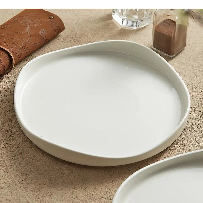 Elegant Ceramic Dinner Plate - Irregular Design for Modern Dining
