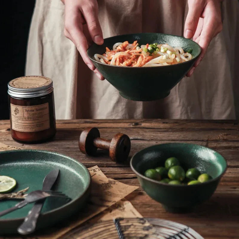 Exquisite Green Ceramic Bowl Set for Elegant Dining