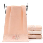 Luxurious Cotton Bath Towels - Superior Absorbency & Elegance