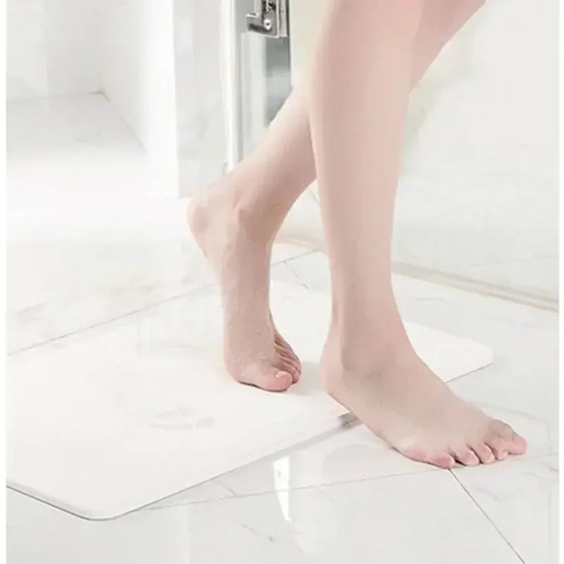 Luxurious Diatomaceous Stone Bath Mat - Ultra-Absorbent & Eco-Friendly