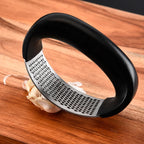 Effortless Stainless Steel Garlic Press for Perfect Mince