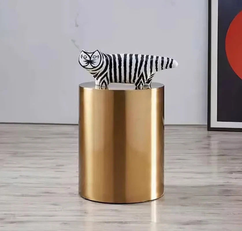 Elegant Golden Round Coffee Table – Modern Sophistication